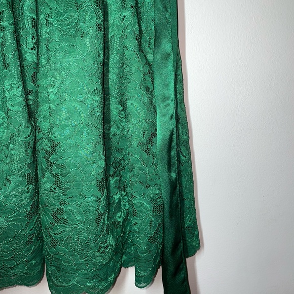 Lace Me Fancy Emerald Young Girl Dress Sz Xs 4 With Belt - Picture 3 of 12